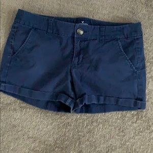 AMERICAN EAGLE SZ 8 MIDI STRETCH SHORTS